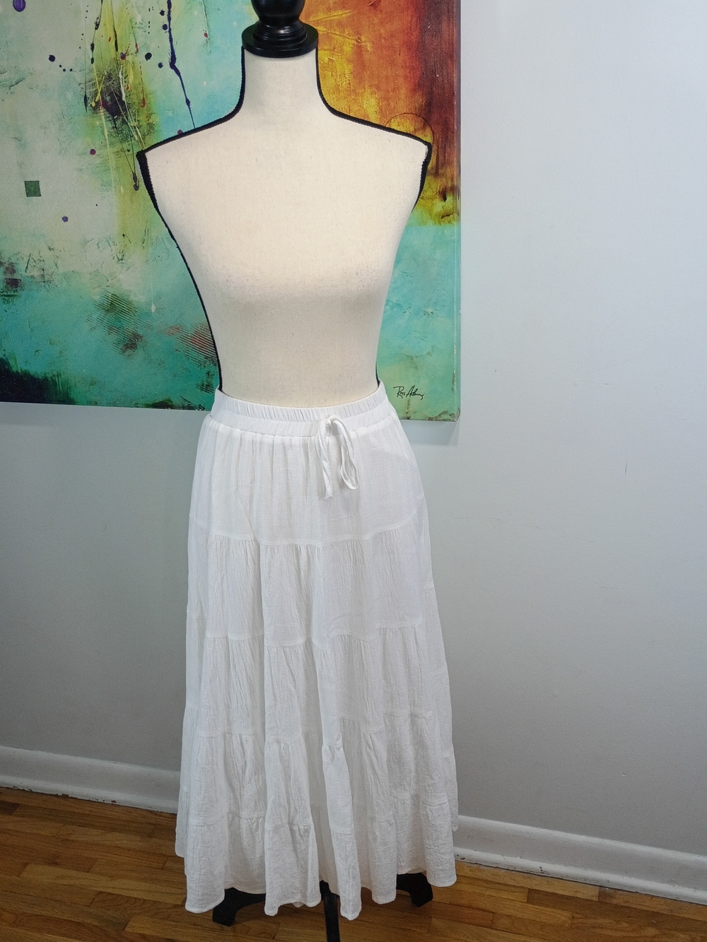Hayden Los Angeles Elastic Waist White Tiered Textured Midi Boho Skirt